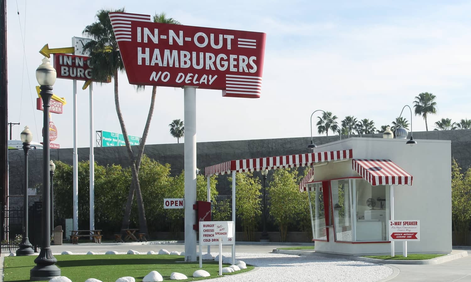 In-N-Out Replica — Los Angeles Explorers Guild